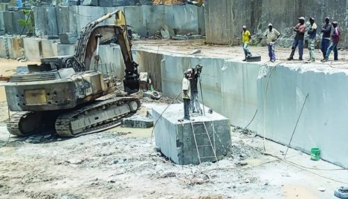 Media coverage for the Mineral Resources Assessment training session in Angola